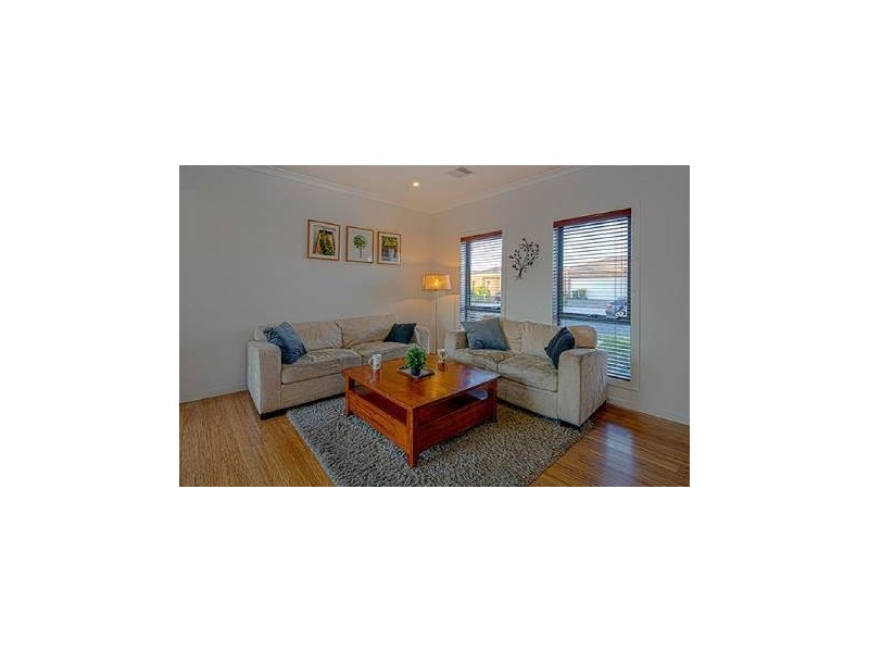 1/15 Mahon Road, Epping VIC 3076