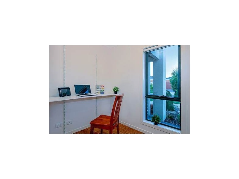 1/15 Mahon Road, Epping VIC 3076