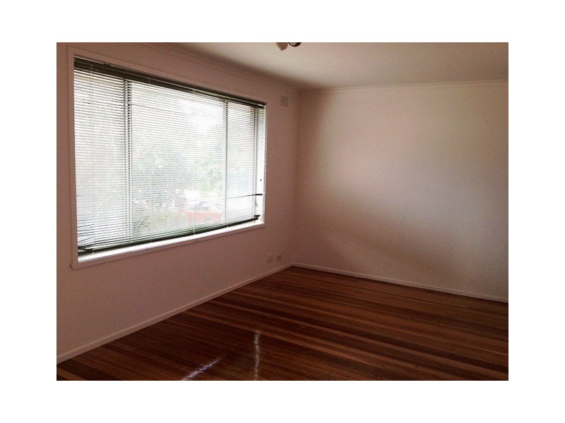 2/4 St Bernards Rd, Alphington VIC 3078