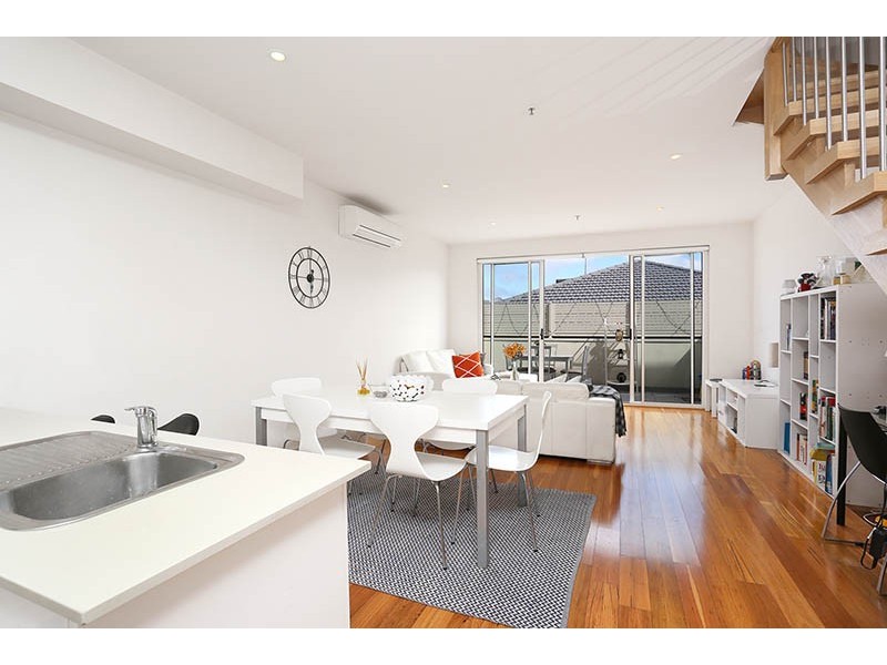 11/7-9 Bell Street, Coburg VIC 3058