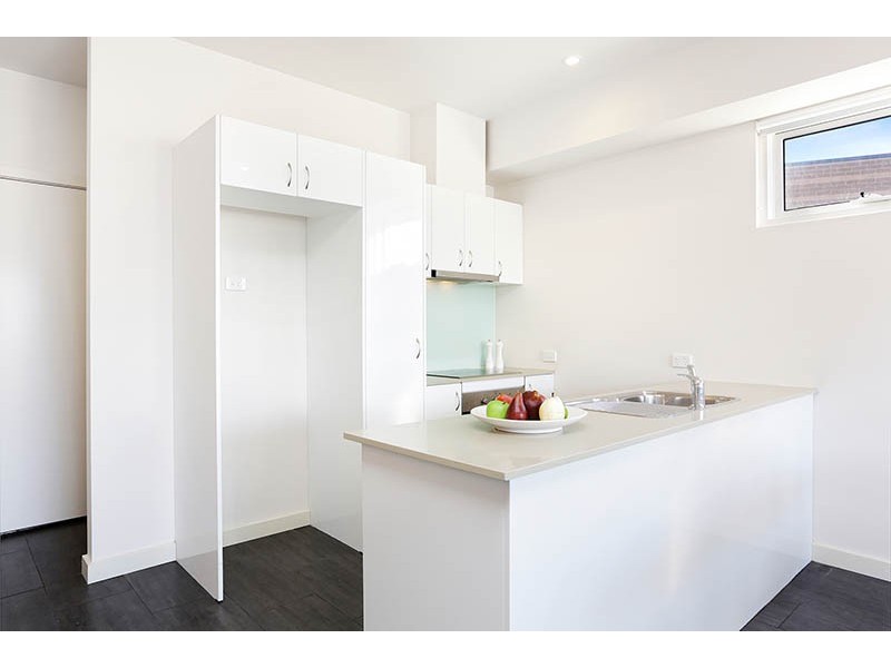 11/7-9 Bell Street, Coburg VIC 3058