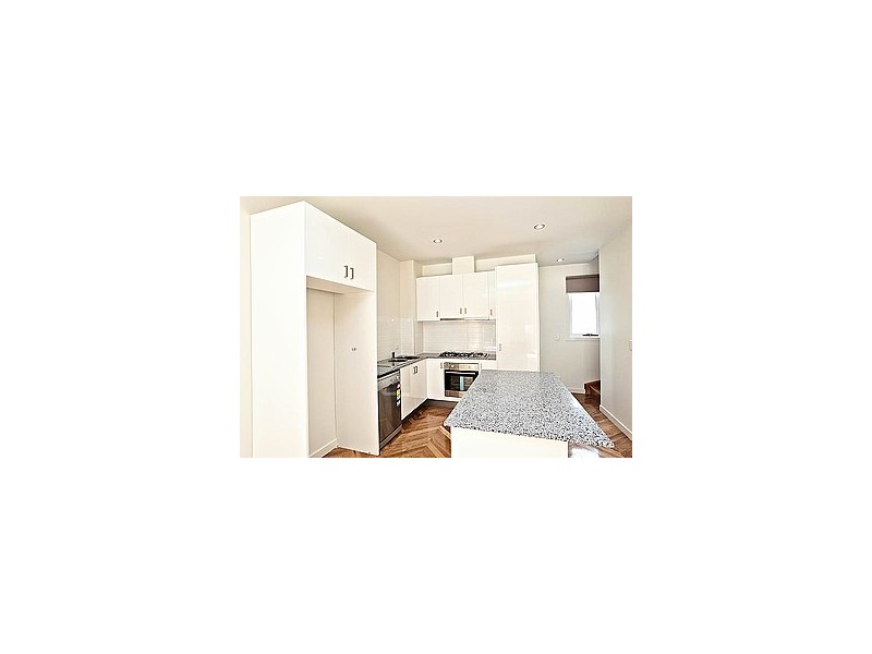 4/2 Cumming Street, Brunswick West VIC 3055