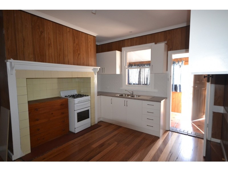 882 Sydney Road, Coburg North VIC 3058