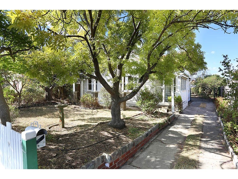 7 Zeal Street, Brunswick West VIC 3055