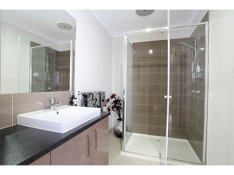 1/22 Volga Street, Hadfield VIC 3046