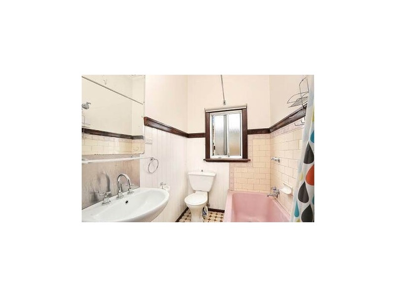 17 Bell Street, Coburg VIC 3058