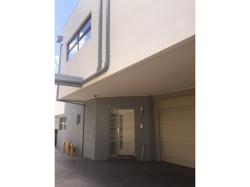 2/235 Ascot Vale Road, Ascot Vale VIC 3032