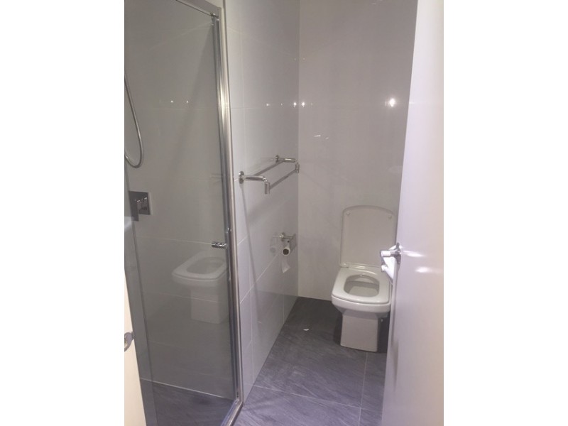 2/235 Ascot Vale Road, Ascot Vale VIC 3032