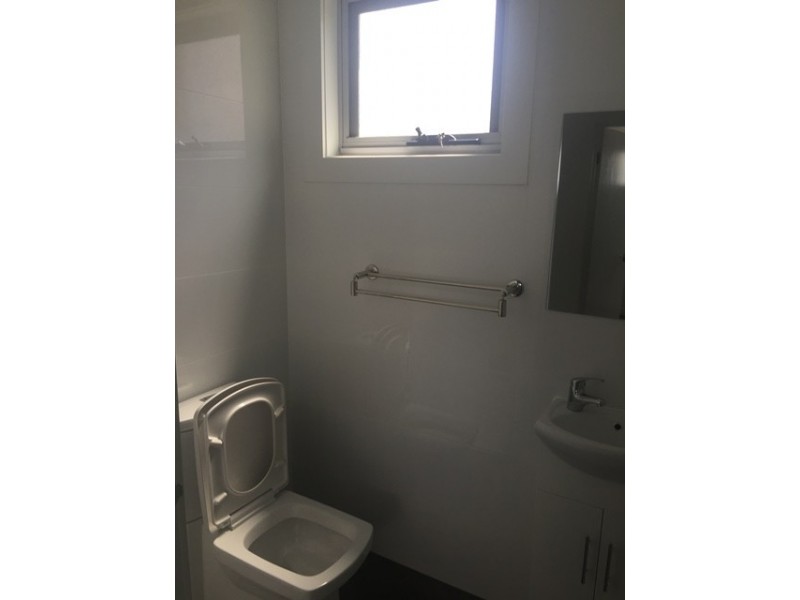 2/235 Ascot Vale Road, Ascot Vale VIC 3032