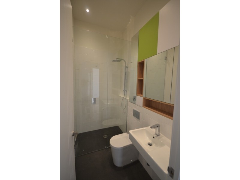 1/14-16 Warburton Street, Brunswick VIC 3056