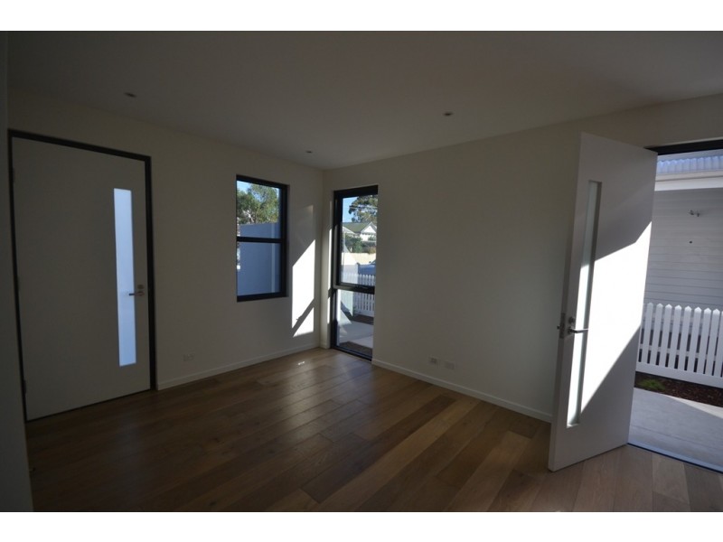 4/14-16 Warburton Street, Brunswick VIC 3056