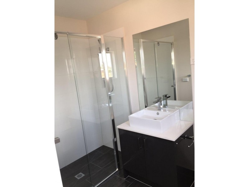 4/236 Boundary Road, Pascoe Vale VIC 3044