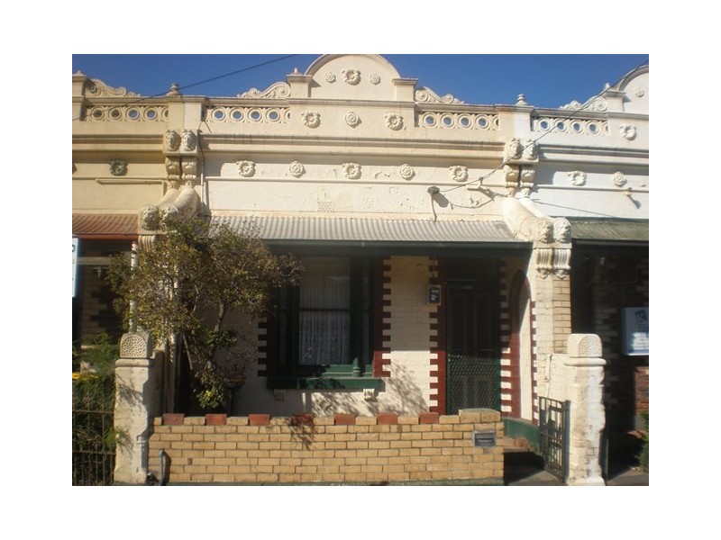 11 Davis Street, Carlton VIC 3053