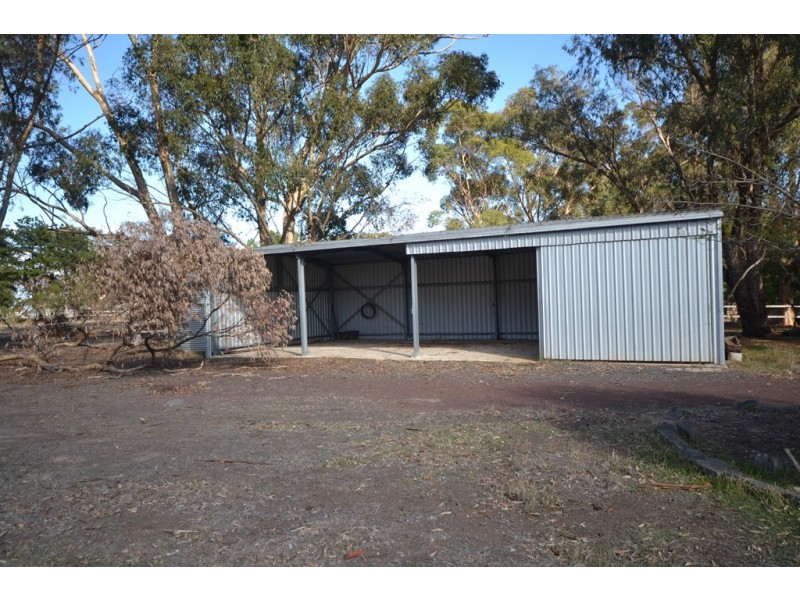 45 Parkland Crescent, Mickleham VIC 3064