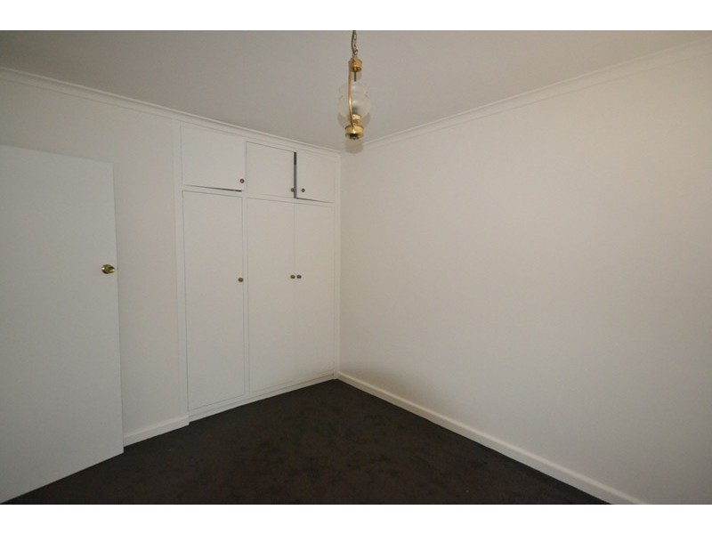2/76 The Grove, Coburg VIC 3058