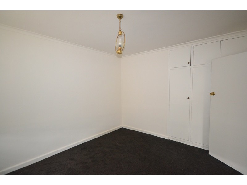 2/76 The Grove, Coburg VIC 3058