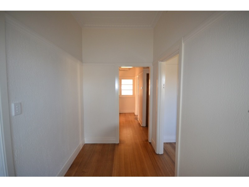 90 Grandview Avenue, Pascoe Vale VIC 3044