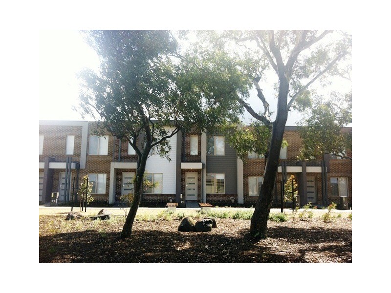 32 Etheridge Lane, Craigieburn VIC 3064