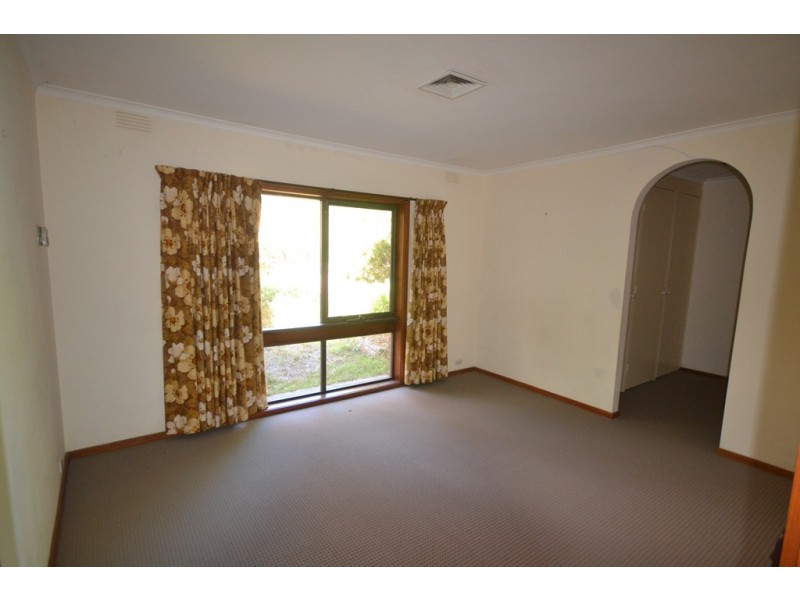 45 Parkland Crescent, Mickleham VIC 3064