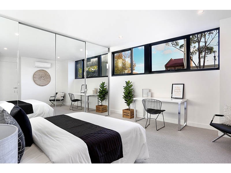 2/582-586 Nicholson Street, Fitzroy North VIC 3068