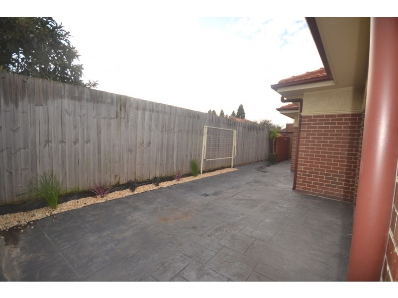 3/5 Darlington Grove, Coburg VIC 3058