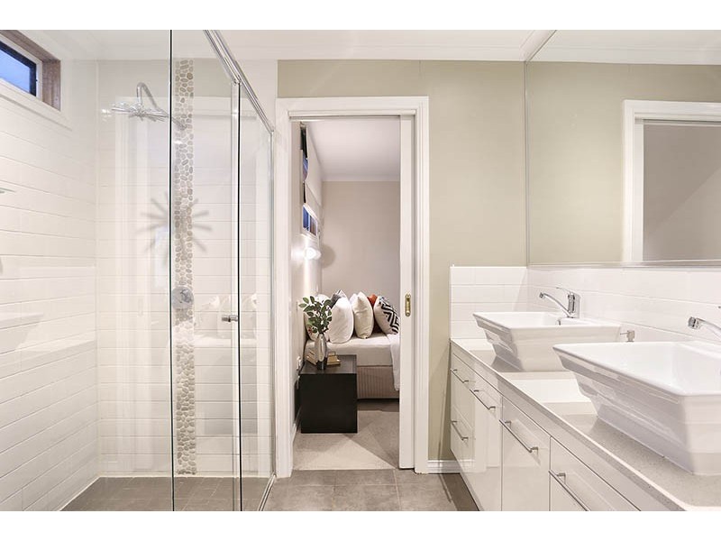 27 Peterson Avenue, Coburg North VIC 3058