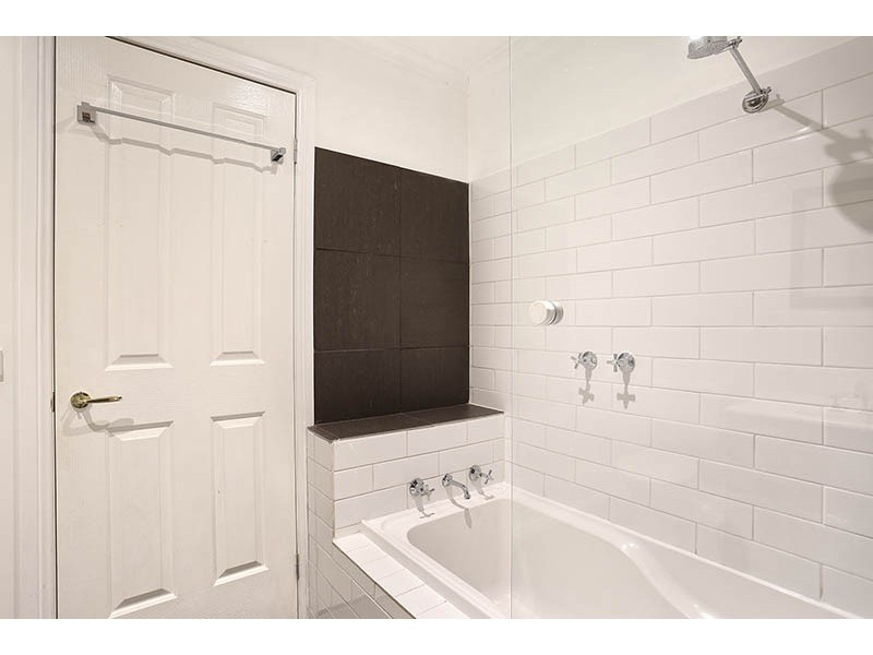 27 Peterson Avenue, Coburg North VIC 3058