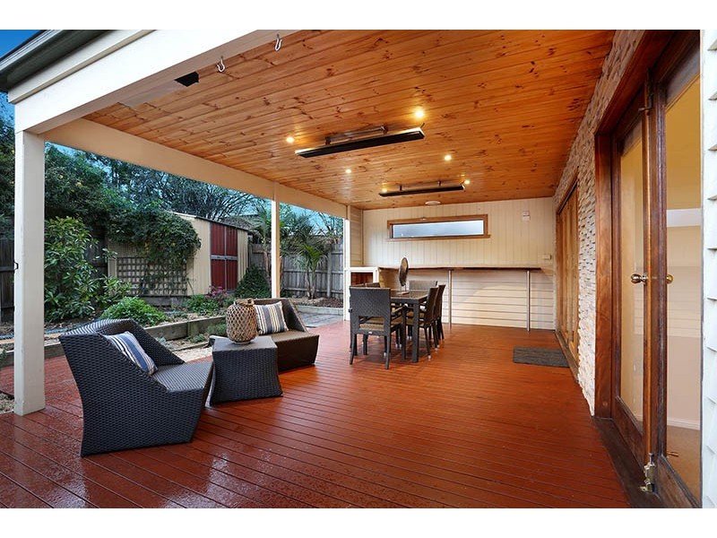 27 Peterson Avenue, Coburg North VIC 3058