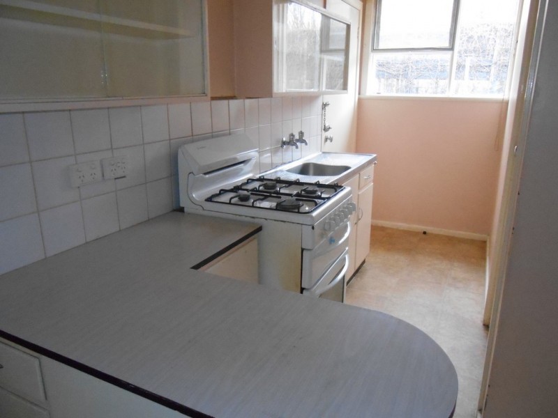 8/24 George Street, Reservoir VIC 3073