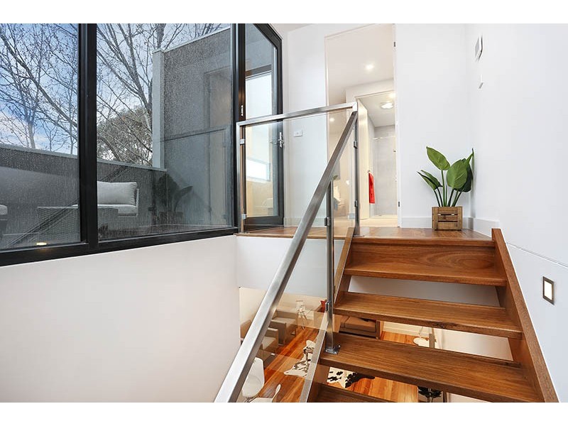 1/582-586 Nicholson Street, Fitzroy North VIC 3068