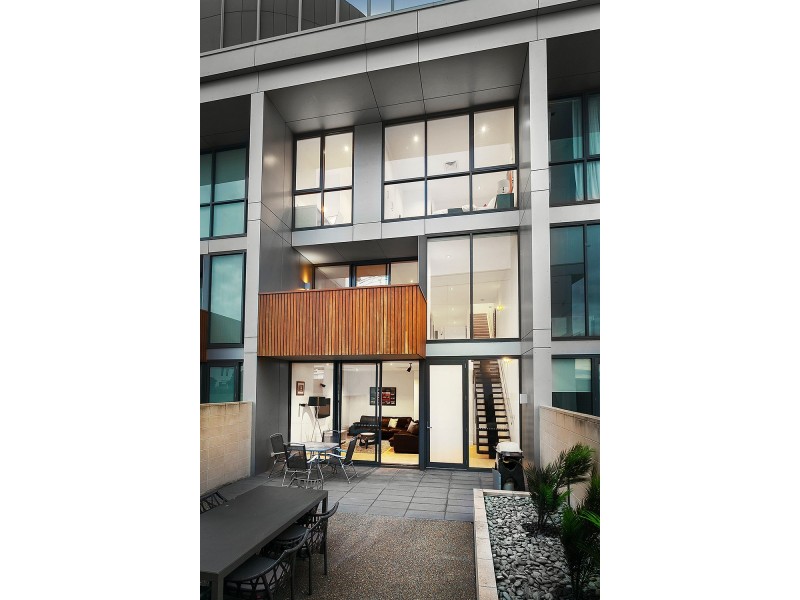 202/440 Docklands Drive, Docklands VIC 3008