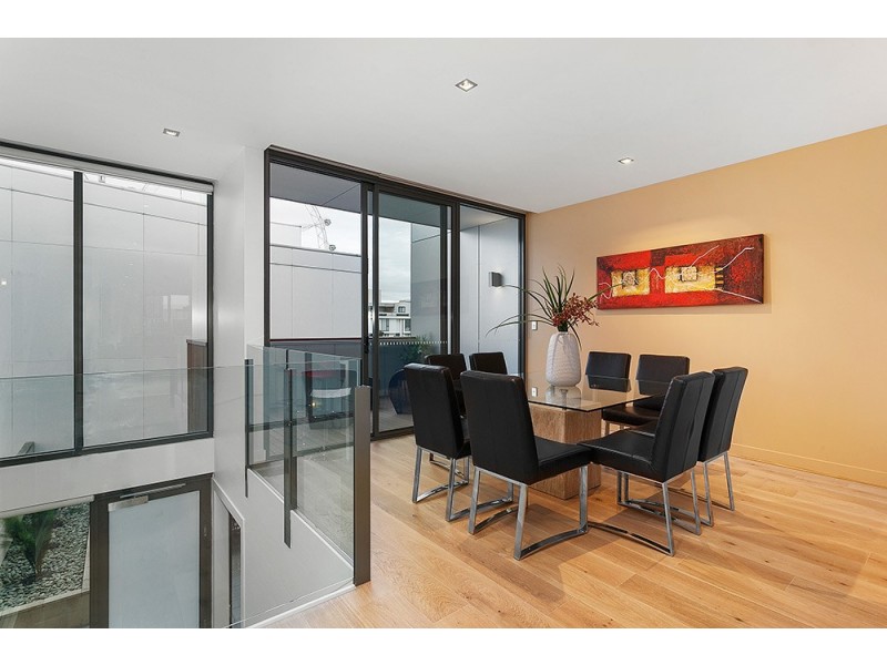 202/440 Docklands Drive, Docklands VIC 3008