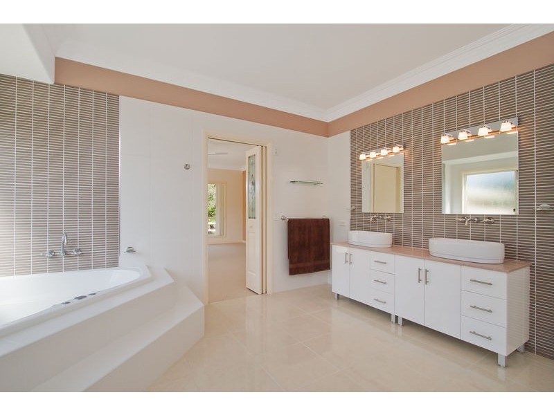 45 Dungogie Drive, Tallebudgera QLD 4228