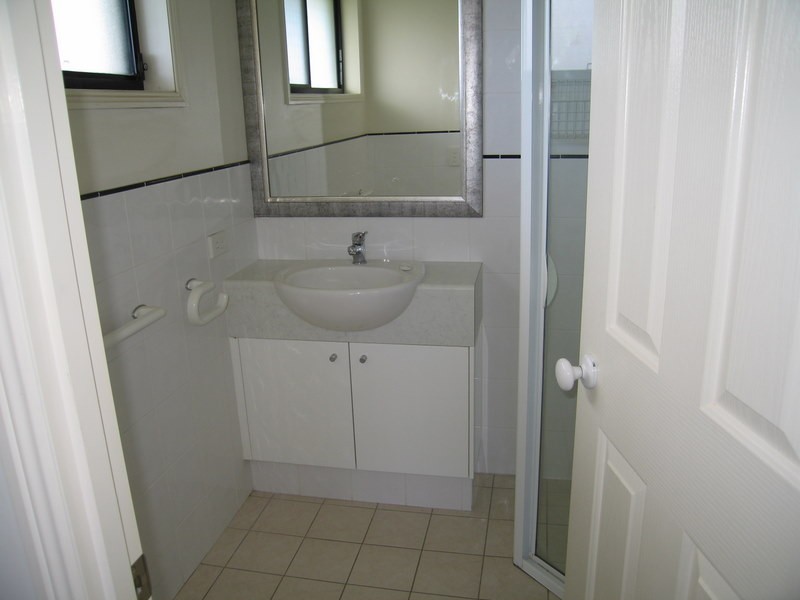 5 Konda Way, Robina QLD 4226