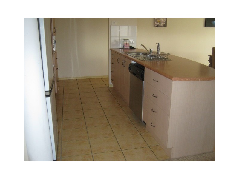 47 Gardendale Drive, Burleigh Waters QLD 4220