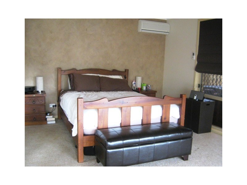 47 Gardendale Drive, Burleigh Waters QLD 4220