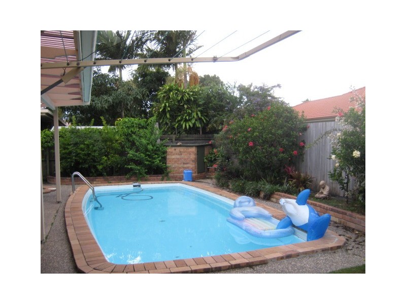 14 Cuckoo Cres, Burleigh Waters QLD 4220