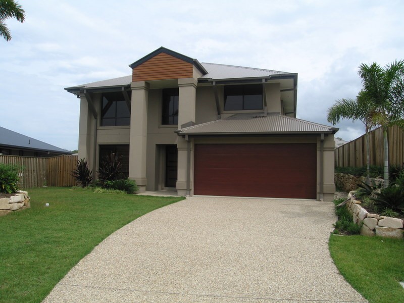 9 York Creek Crescent, Reedy Creek QLD 4227