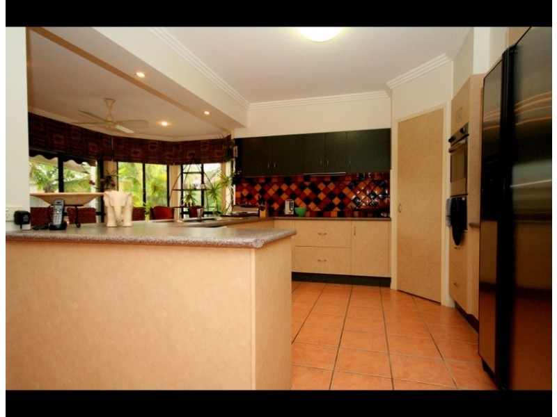 109 Dunlin Drive, Burleigh Waters QLD 4220