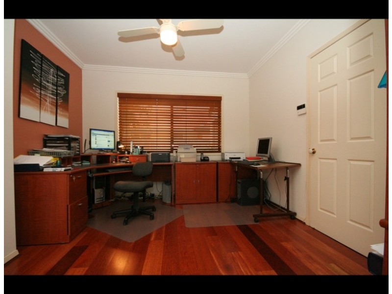 109 Dunlin Drive, Burleigh Waters QLD 4220