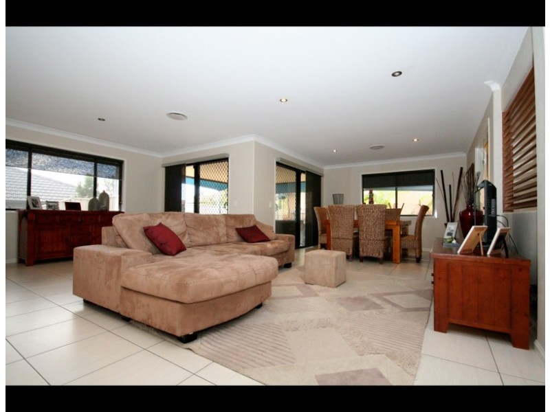 38 Asperia Street, Reedy Creek QLD 4227