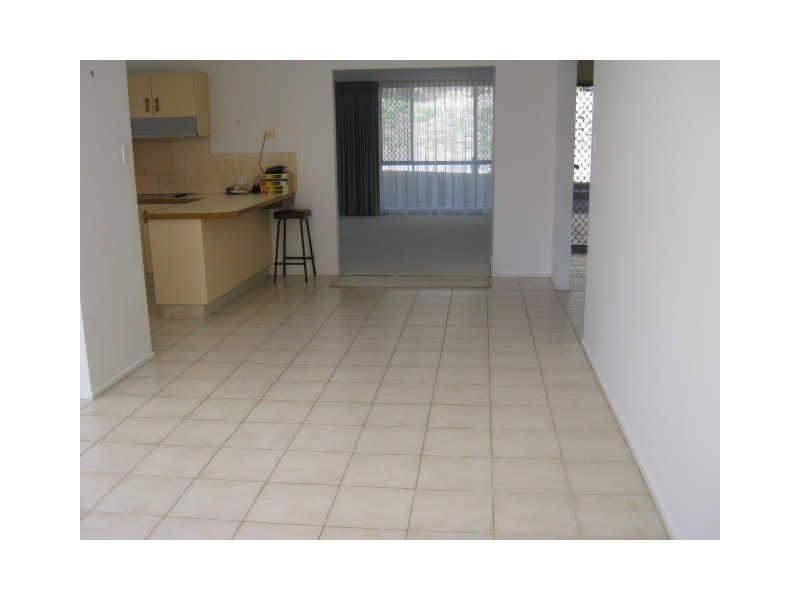 4 Harmes Place, Tallebudgera Valley QLD 4228