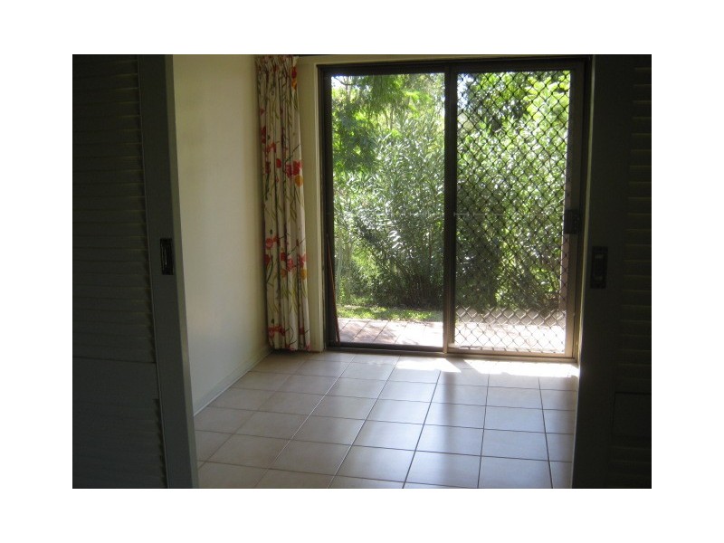 4 Harmes Place, Tallebudgera Valley QLD 4228