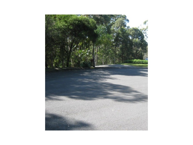 4 Harmes Place, Tallebudgera Valley QLD 4228