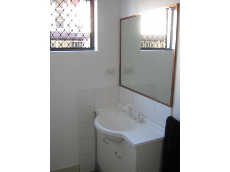 1/1931 Gold Coast Highway, Burleigh Heads QLD 4220