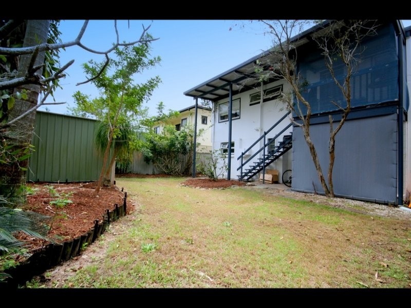 66 Petrel Avenue, Mermaid Beach QLD 4218