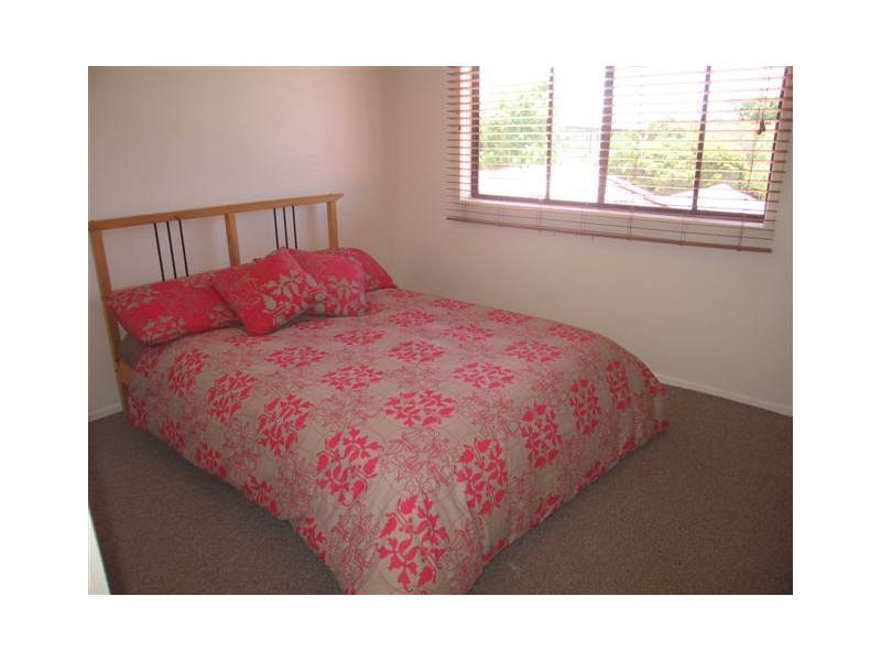 11/5 Galeen Drive, Burleigh Waters QLD 4220