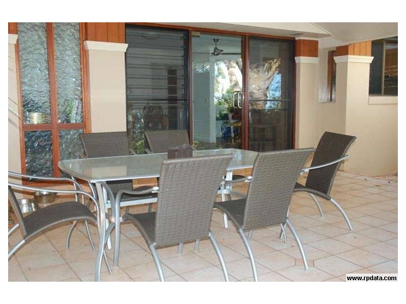 94 Skyline Terraces, Burleigh Heads QLD 4220