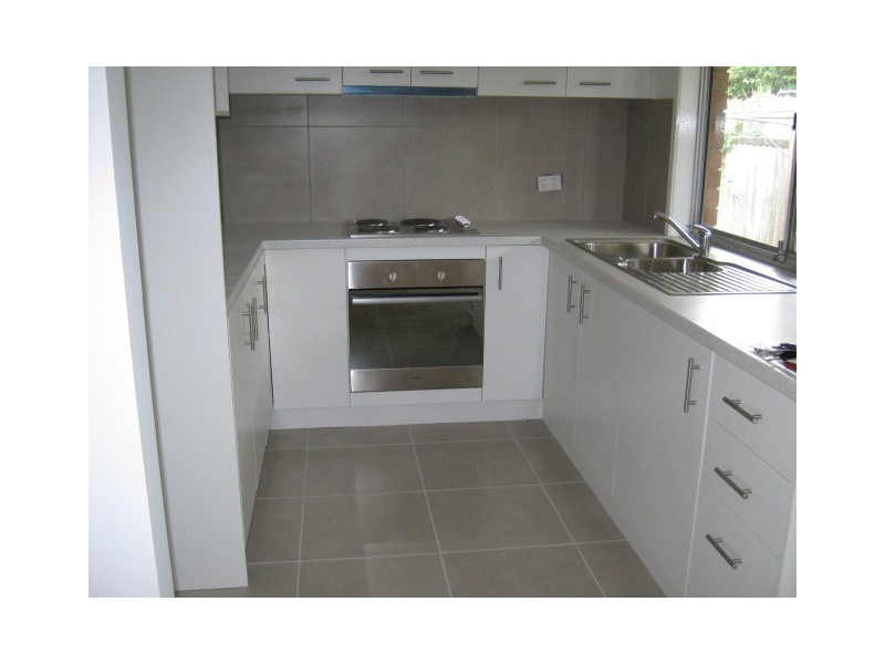 2/50 Albion Avenue, Miami QLD 4220