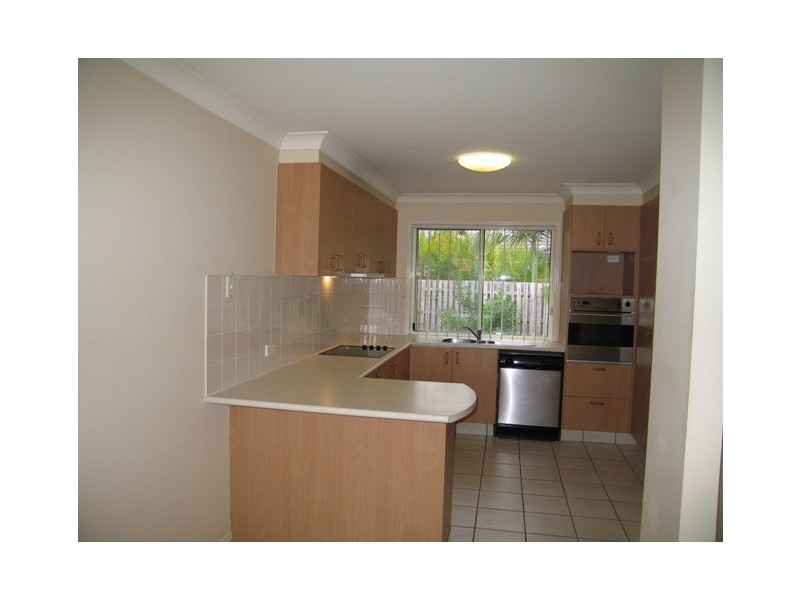 7 Eugene Drive, Varsity Lakes QLD 4227